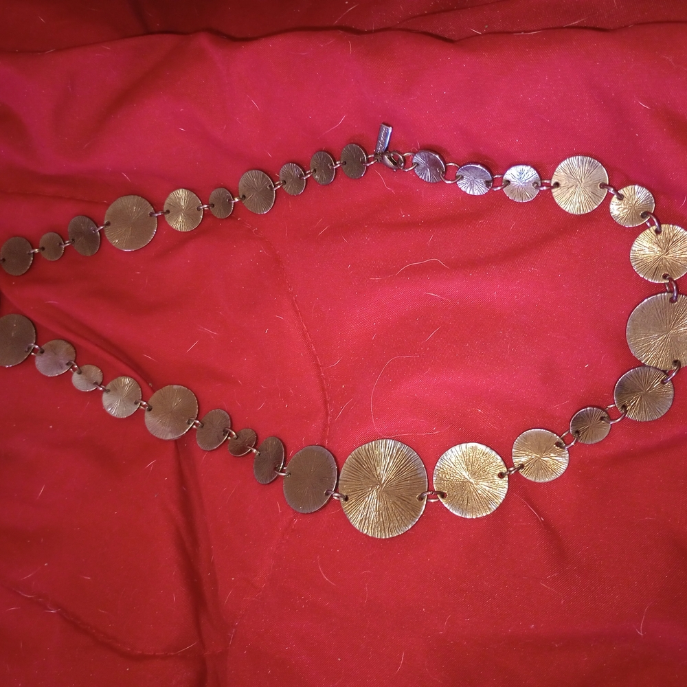 Gold Disc Necklace with Graduated Beads